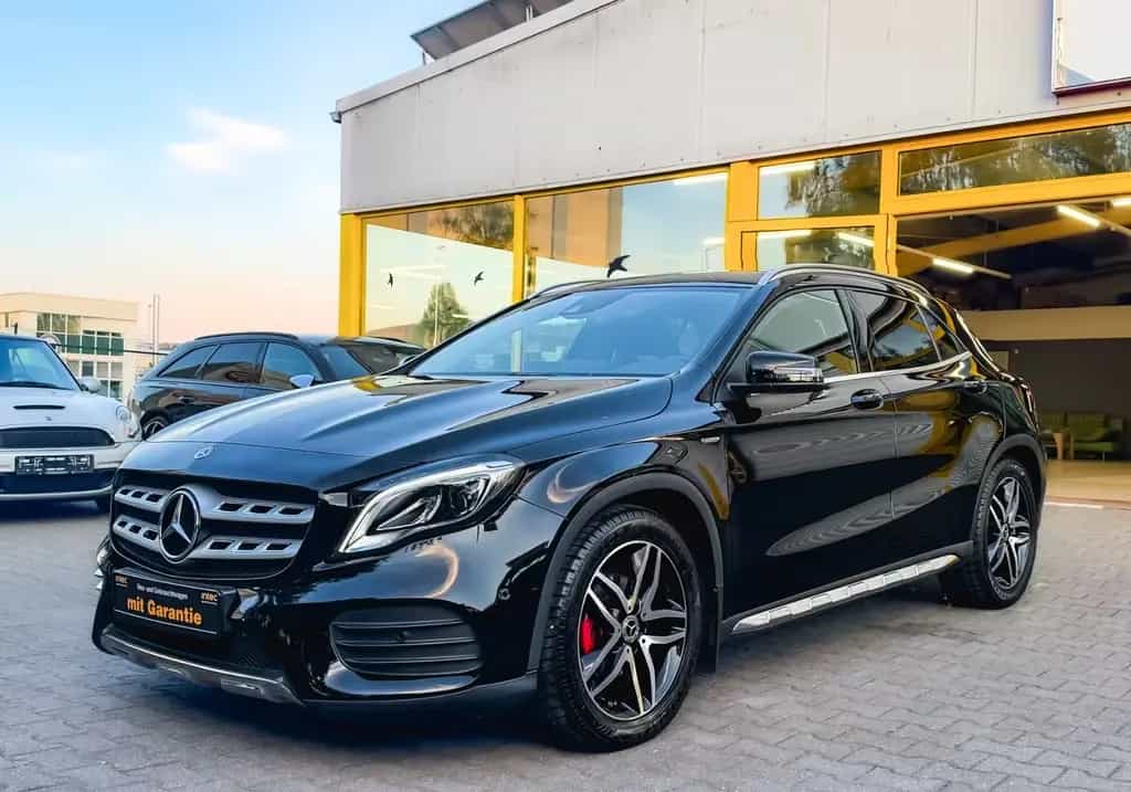 Mercedes-Benz GLA 200 AMG/Style Edition/CAM/AHK/LEDER/1.HD/LED 12/2018-photo-2