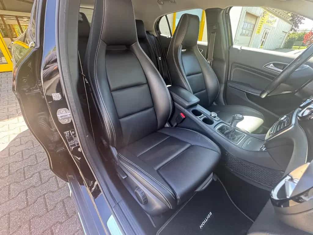 Mercedes-Benz GLA 200 AMG/Style Edition/CAM/AHK/LEDER/1.HD/LED 12/2018-photo-27