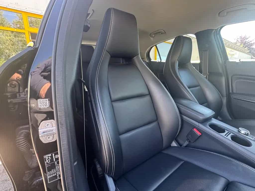 Mercedes-Benz GLA 200 AMG/Style Edition/CAM/AHK/LEDER/1.HD/LED 12/2018-photo-28