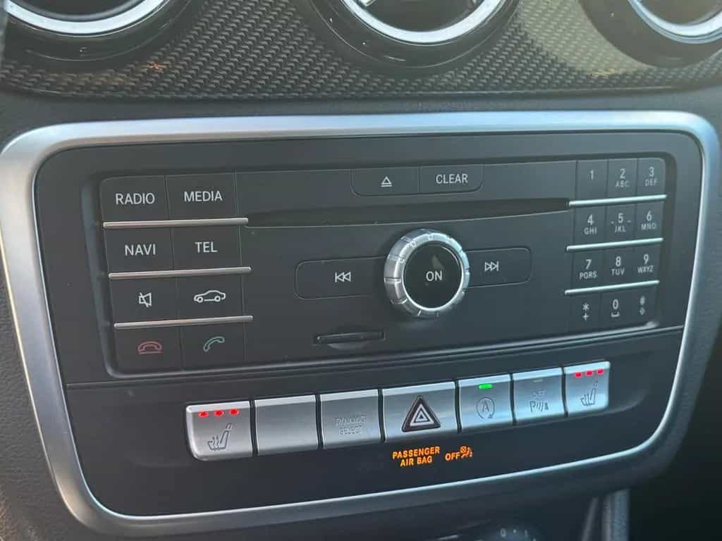 Mercedes-Benz GLA 200 AMG/Style Edition/CAM/AHK/LEDER/1.HD/LED 12/2018-photo-36