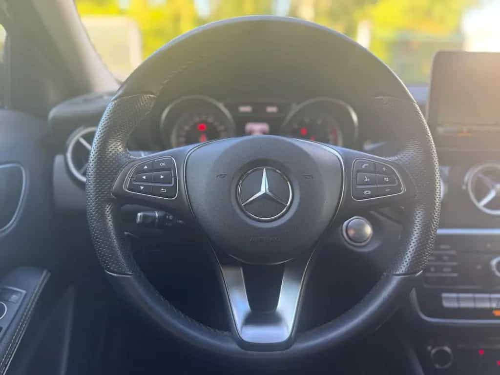Mercedes-Benz GLA 200 AMG/Style Edition/CAM/AHK/LEDER/1.HD/LED 12/2018-photo-40