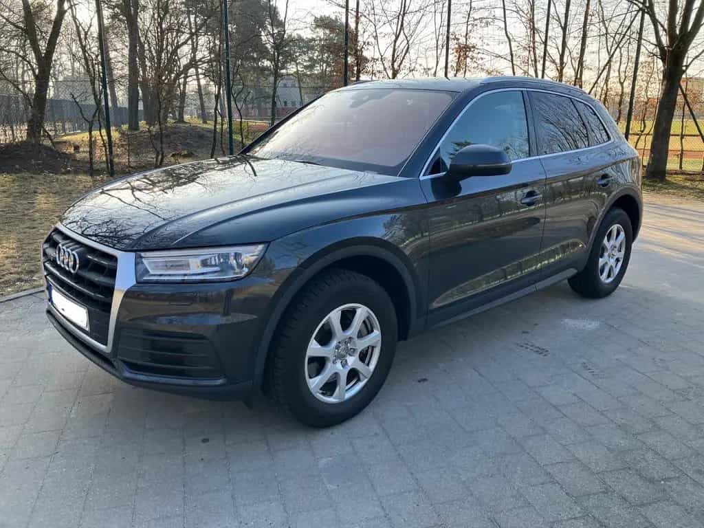 Audi Q5 quattro 08/2017-photo-1