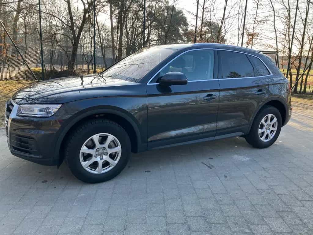 Audi Q5 quattro 08/2017-photo-6