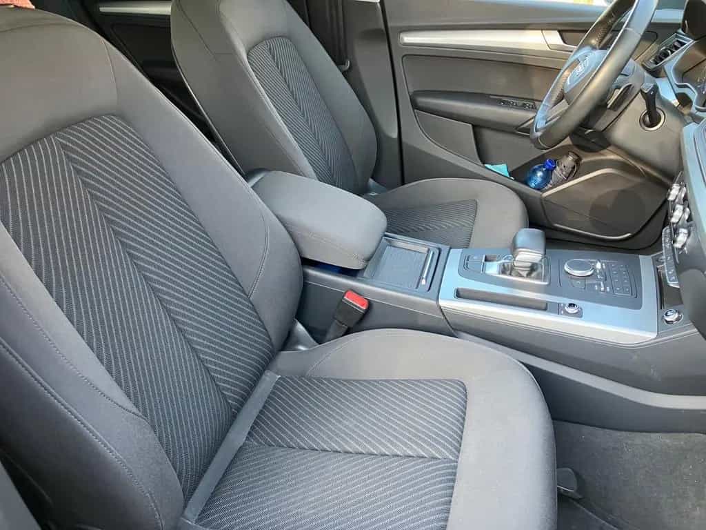 Audi Q5 quattro 08/2017-photo-9