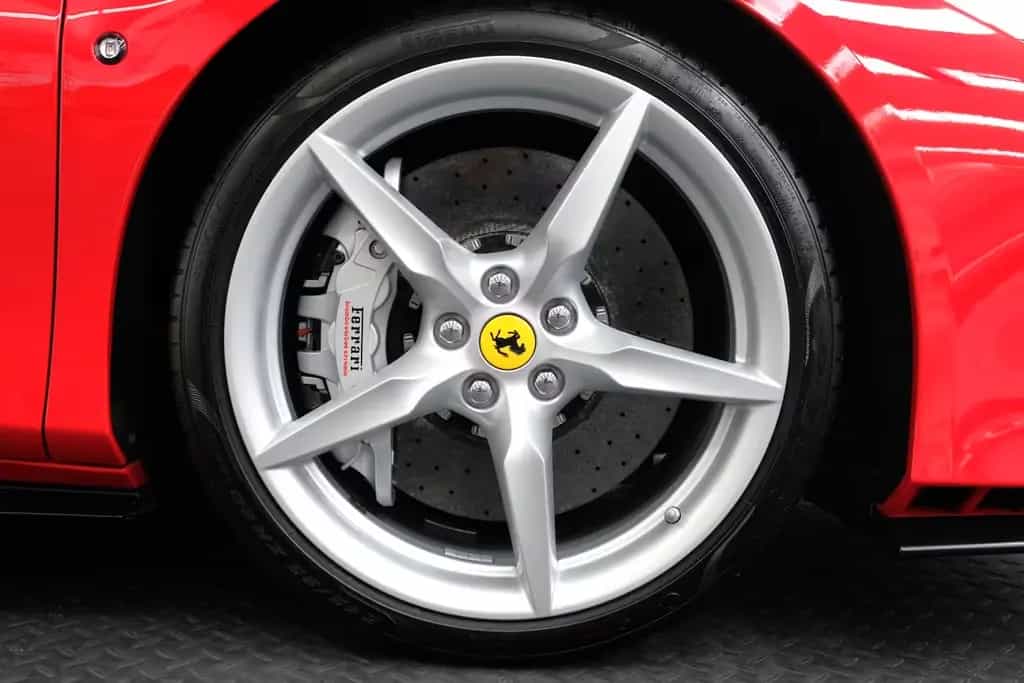 Ferrari F8 Tributo/LIFT/CAMERA/PDC/FULL ELECTRIC SEATS 03/2021-photo-10