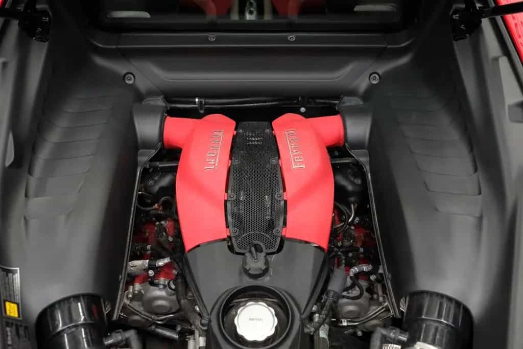Ferrari F8 Tributo/LIFT/CAMERA/PDC/FULL ELECTRIC SEATS 03/2021-photo-25