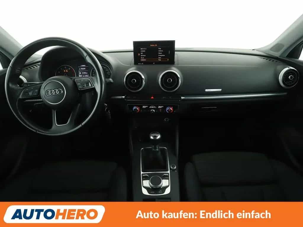 Audi A3 Limousine 1.5 TFSI ACT Sport*NAVI*TEMPO*PDC* 05/2018-photo-11