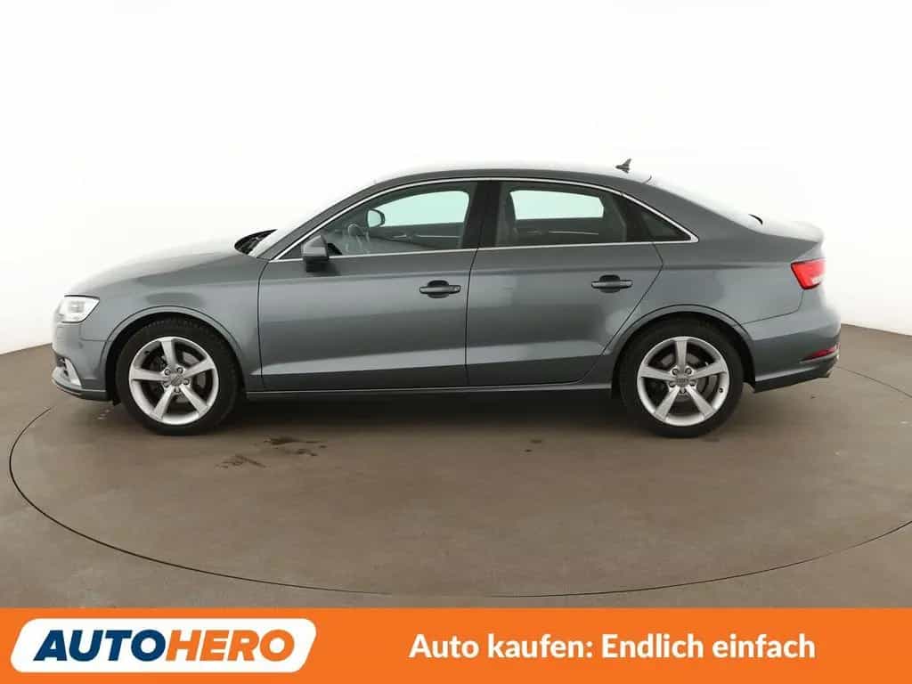 Audi A3 Limousine 1.5 TFSI ACT Sport*NAVI*TEMPO*PDC* 05/2018-photo-2