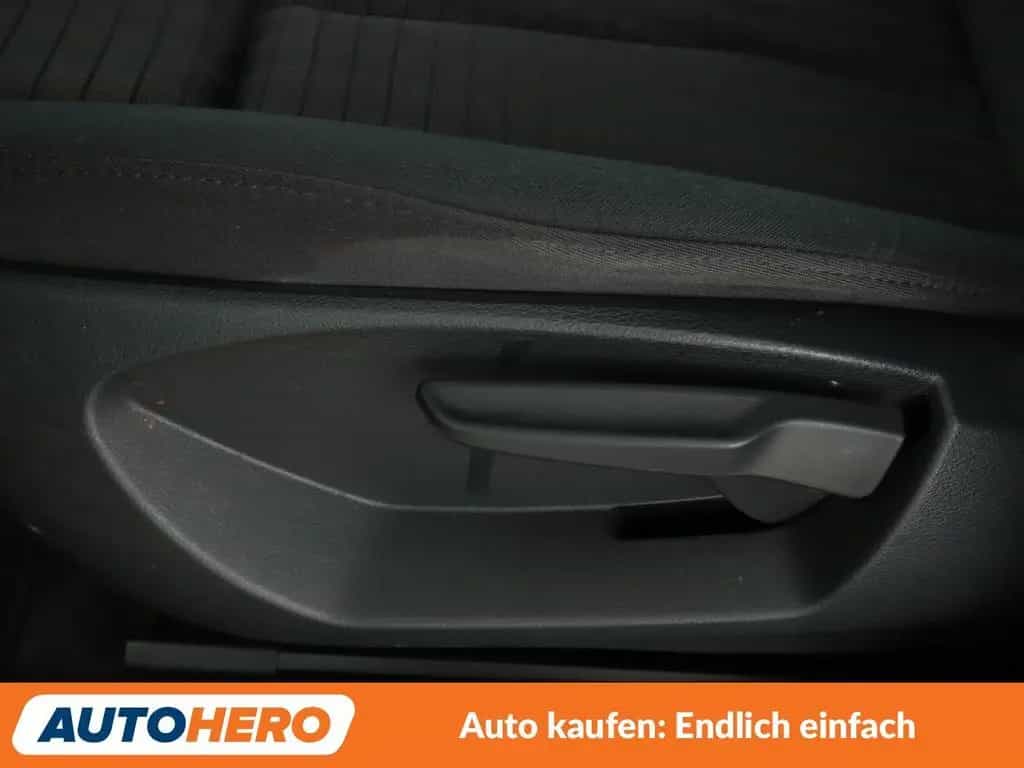 Audi A3 Limousine 1.5 TFSI ACT Sport*NAVI*TEMPO*PDC* 05/2018-photo-27