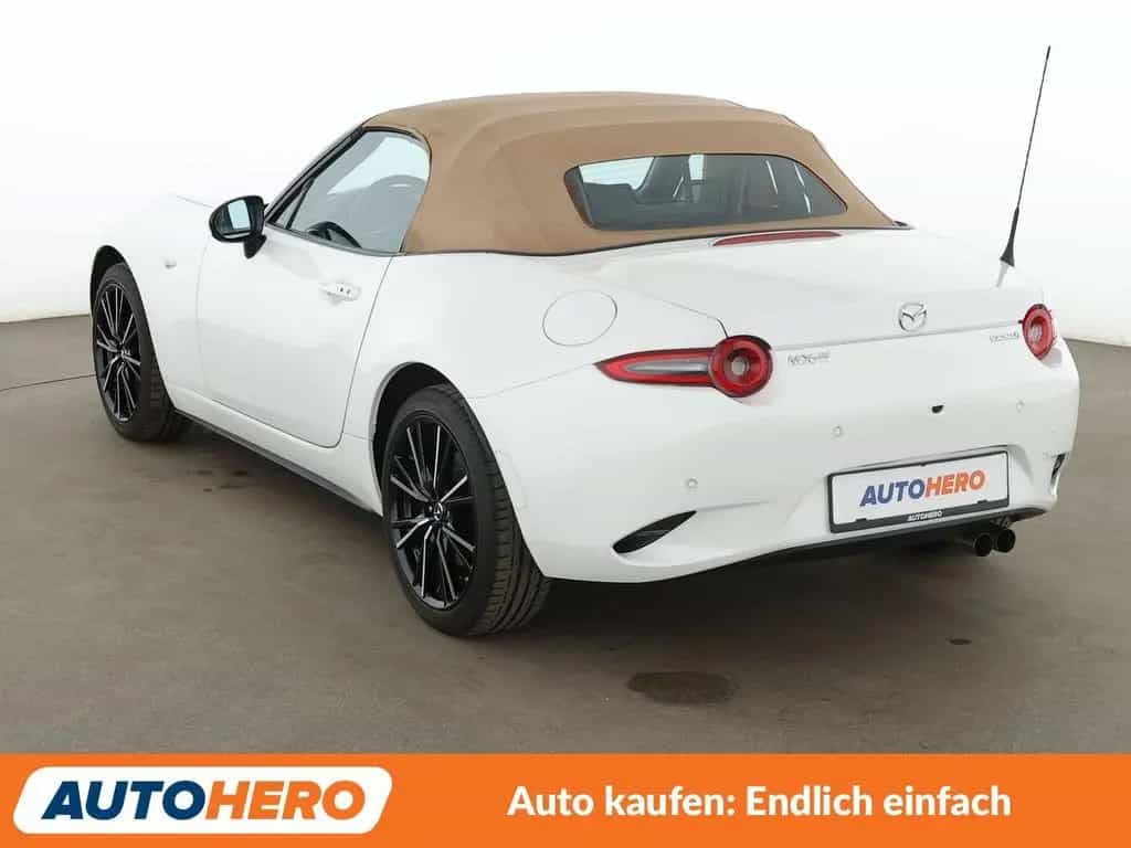 Mazda MX-5 2.0 Skyactiv-G Kazari *NAV*TEMP*CAM*PDC*SHZ 08/2024-photo-3