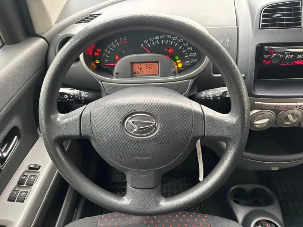 Daihatsu Sirion 1.5 S *Klima/Sport/Soundsystem* 08/2007-photo-18