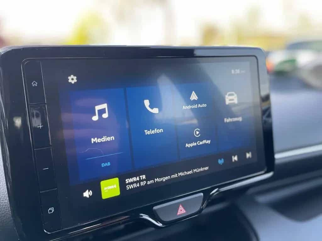 Mazda 2 Hybrid Exclusive-Line CARPLAY/CAM/ACC/SHZ/GAR! 04/2025-photo-18
