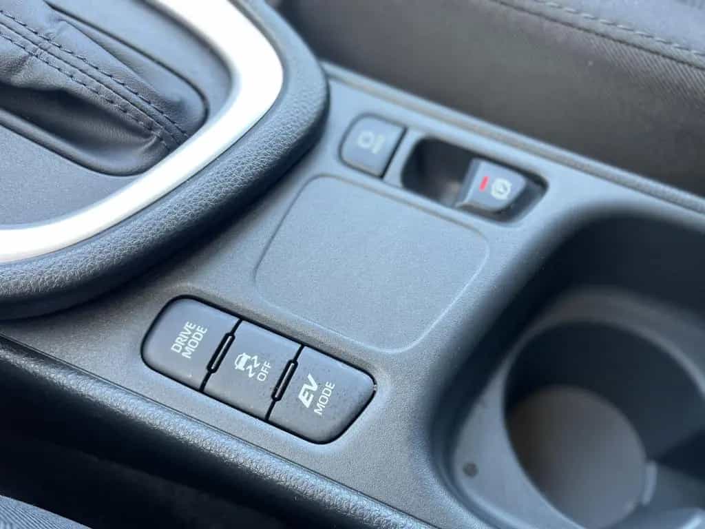 Mazda 2 Hybrid Exclusive-Line CARPLAY/CAM/ACC/SHZ/GAR! 04/2025-photo-21