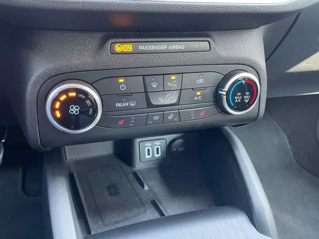 Ford Focus 1.0 Cool & Connect *WinterPk*Kamera* 08/2021-photo-13