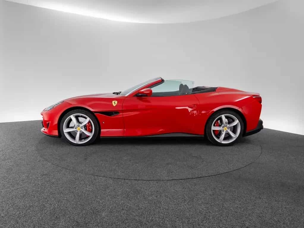 Ferrari Portofino 06/2020-photo-1