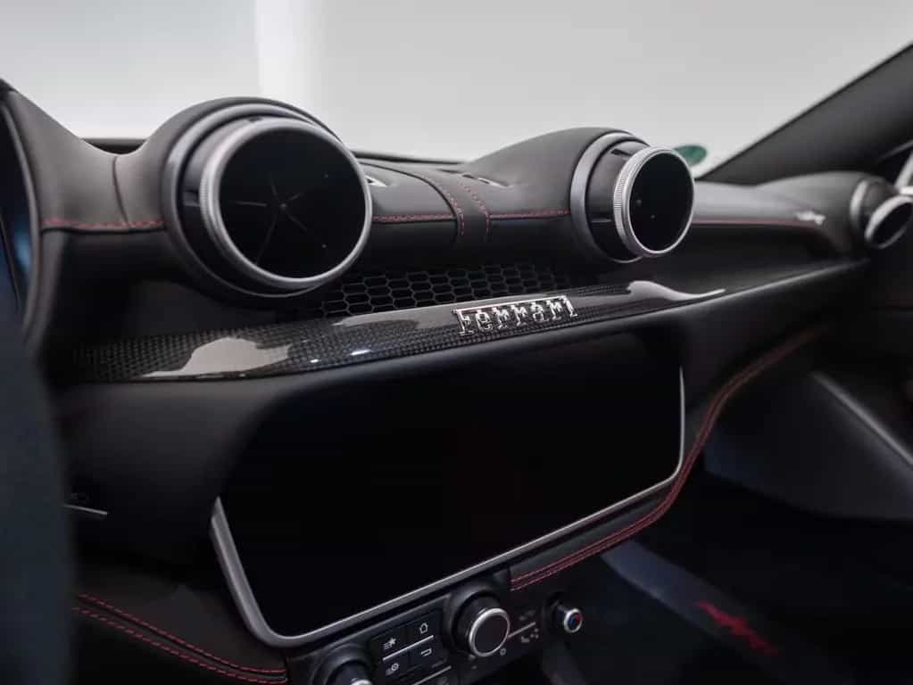 Ferrari Portofino 06/2020-photo-31