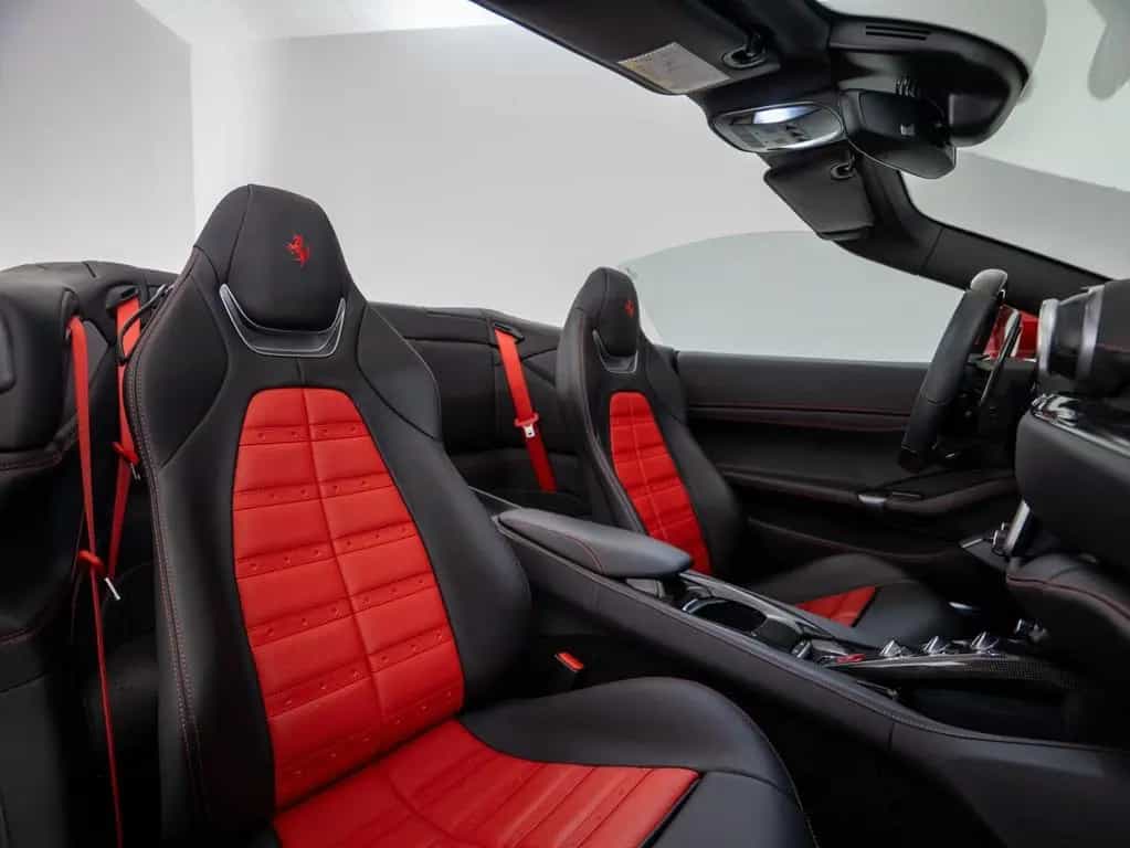Ferrari Portofino 06/2020-photo-43