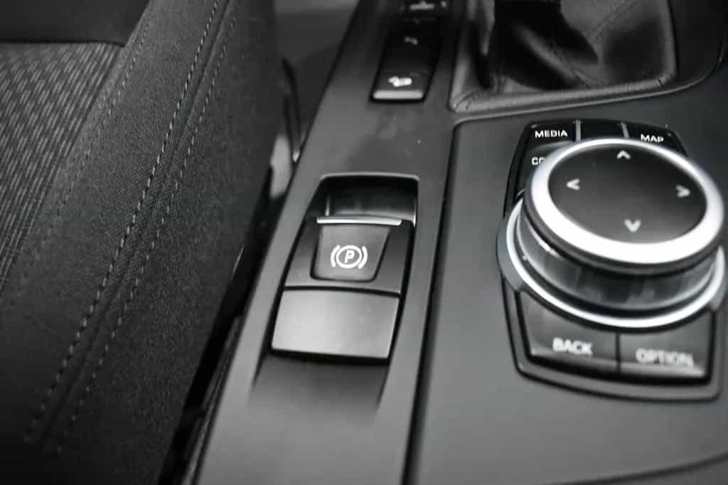BMW X1 Bmw X1 xDrive18d Advantage 01/2021-photo-11