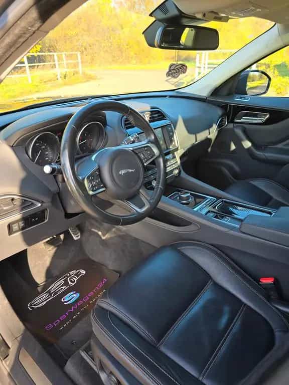 Jaguar F-Pace F-PACE Pure Leder Pano SHZ 07/2018-photo-7