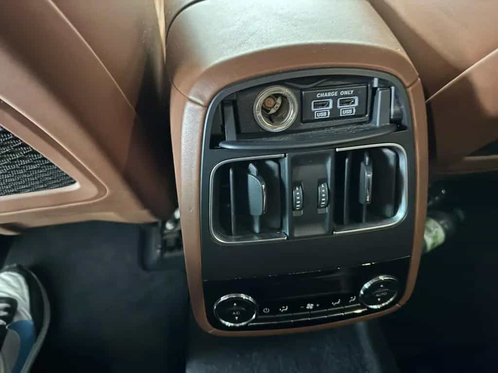 Maserati Levante Diesel 06/2018-photo-12