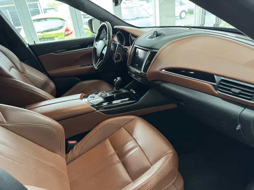 Maserati Levante Diesel 06/2018-photo-15
