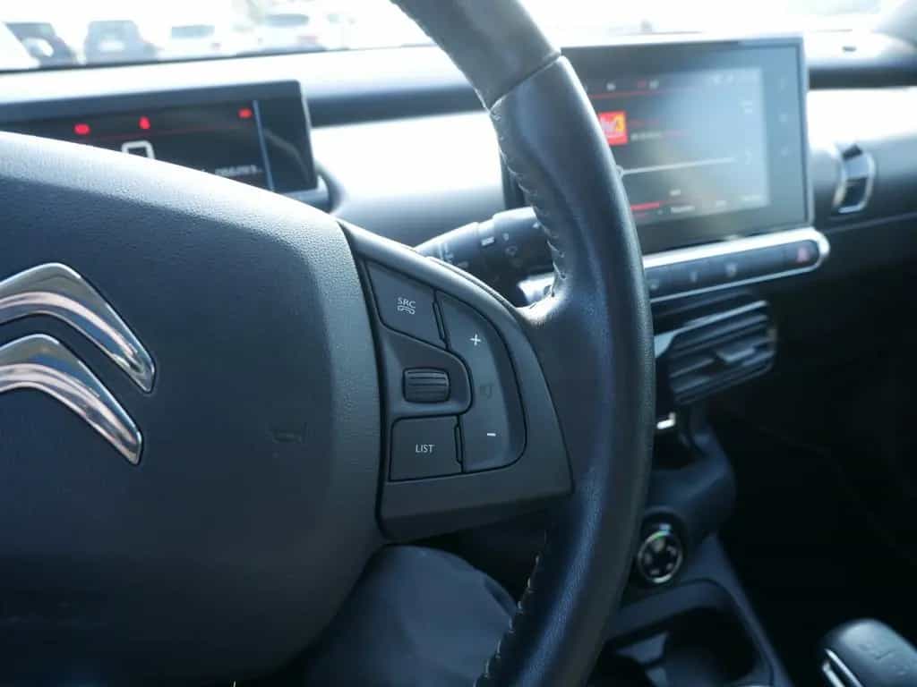 Citroën C4 Cactus 1.2 Shine KAMERA NAVI ACC FACEL. PANO 07/2019-photo-14