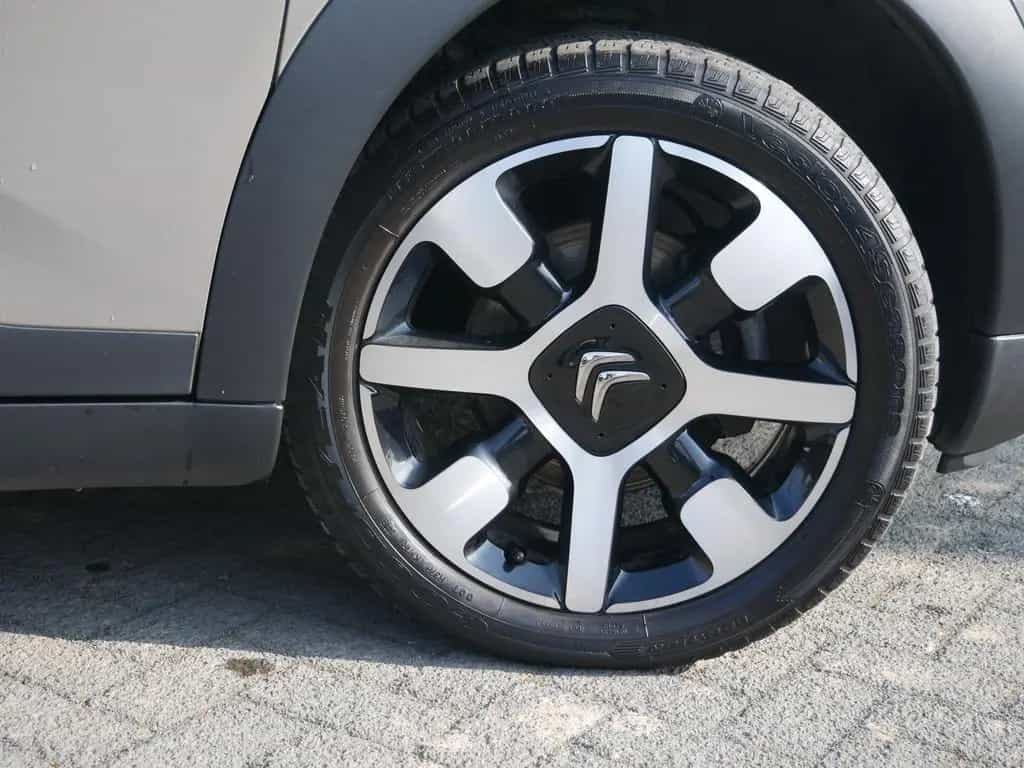 Citroën C4 Cactus 1.2 Shine KAMERA NAVI ACC FACEL. PANO 07/2019-photo-4