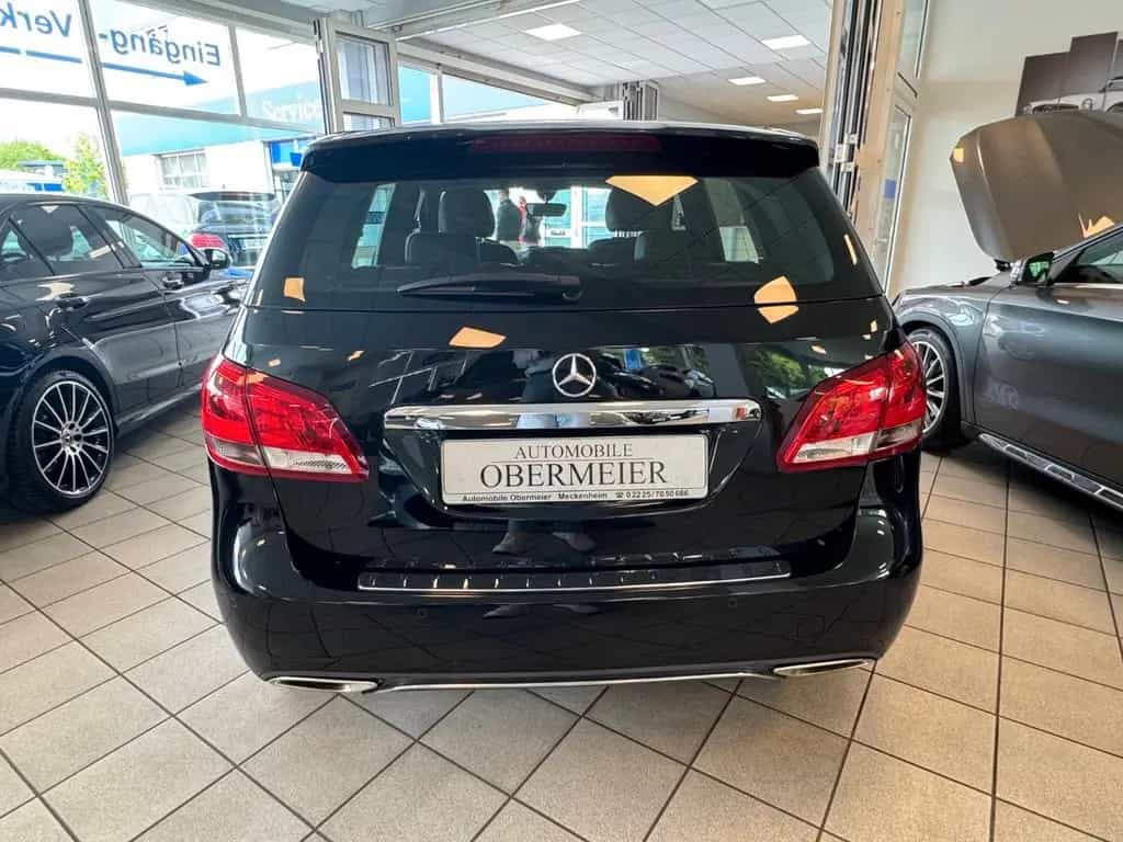 Mercedes-Benz B 180 Urban/Prog. PTS SHZ Navi Klima 03/2018-photo-4