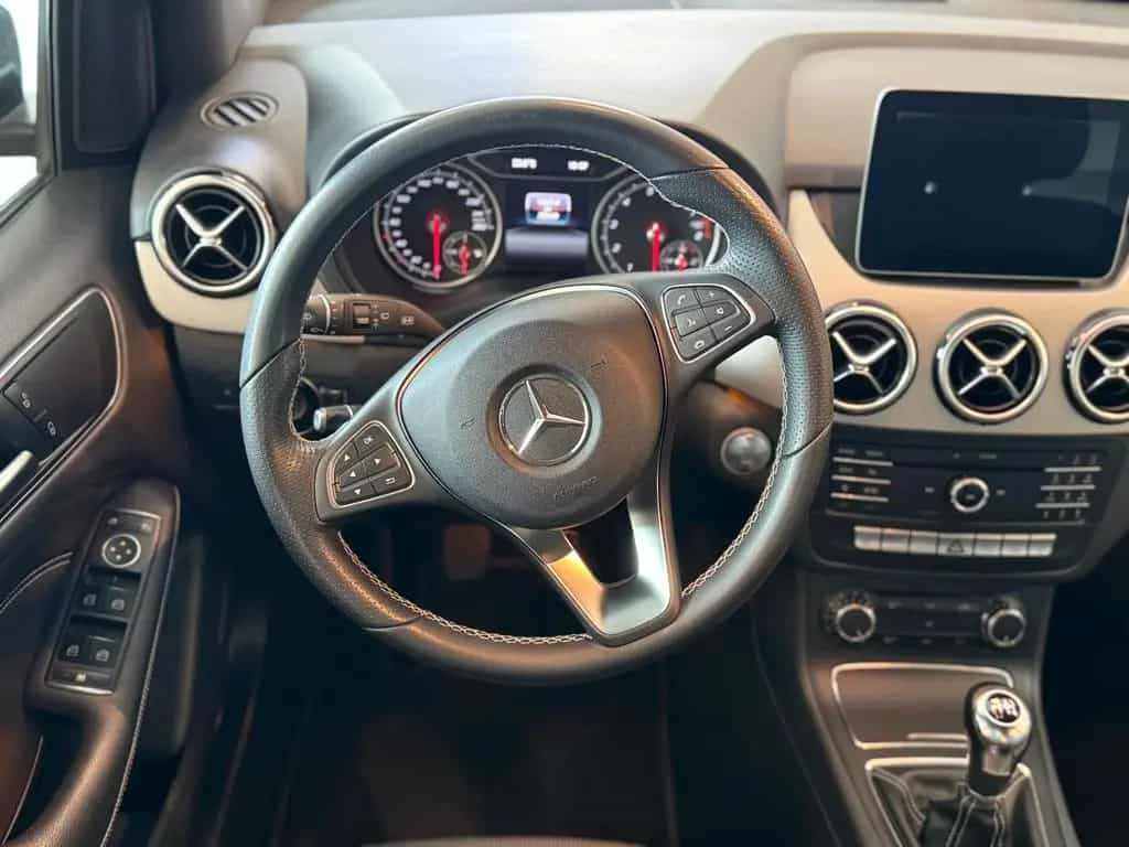 Mercedes-Benz B 180 Urban/Prog. PTS SHZ Navi Klima 03/2018-photo-9