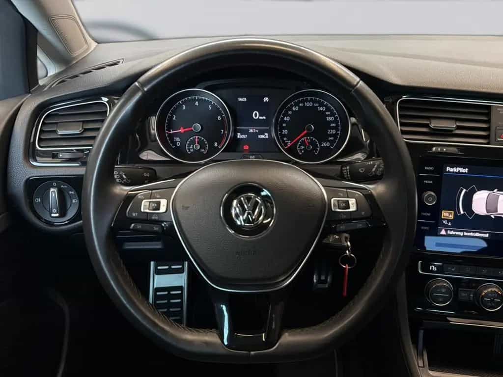 Volkswagen Golf VII Lim. Sound 11/2017-photo-13