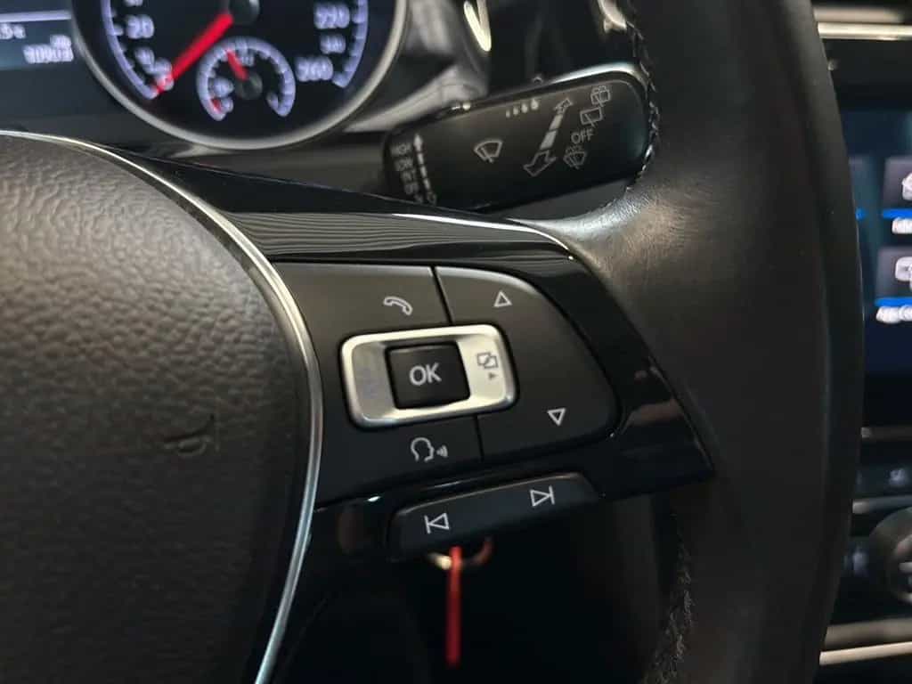 Volkswagen Golf VII Lim. Sound 11/2017-photo-26