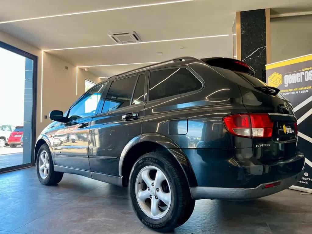 Ssangyong Kyron New 2.0 XVT 4WD LUXURY 10/2010-photo-4