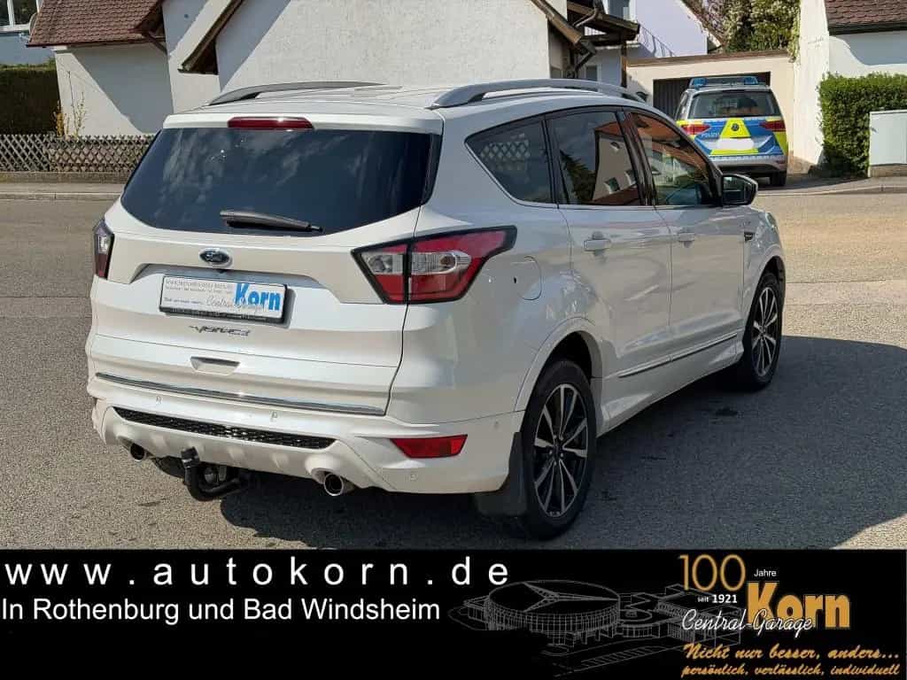 Ford Kuga 2.0 TDCi Vignale 4x4 AG AHK 2xKlima BiXen 02/2019-photo-2