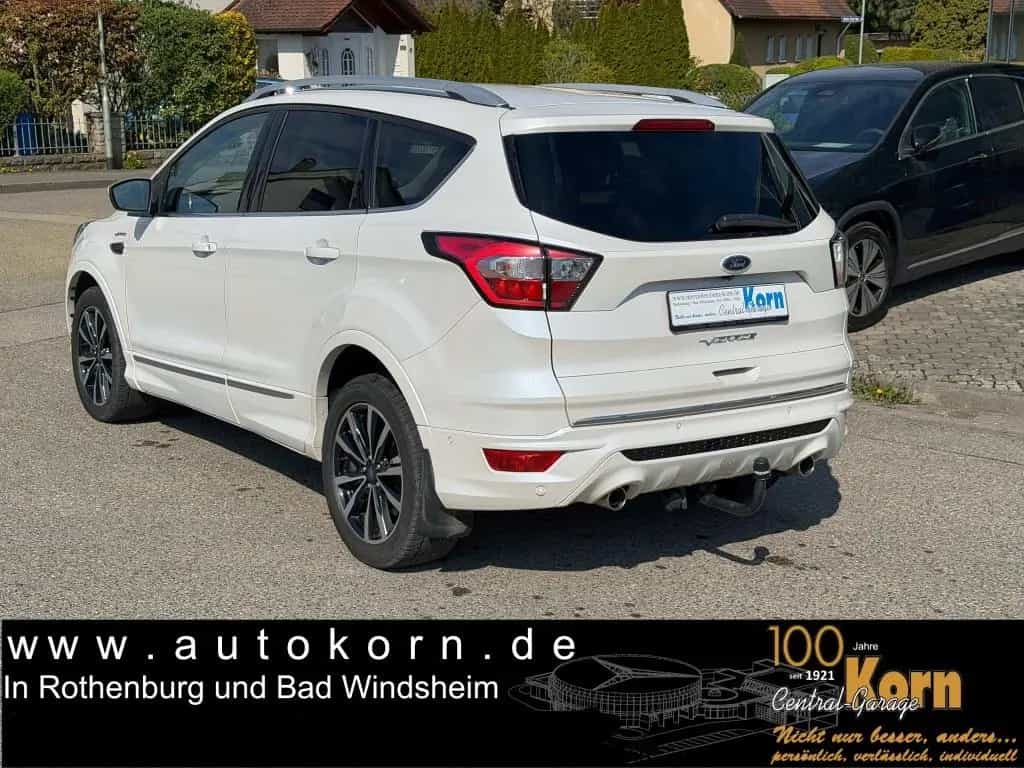 Ford Kuga 2.0 TDCi Vignale 4x4 AG AHK 2xKlima BiXen 02/2019-photo-3