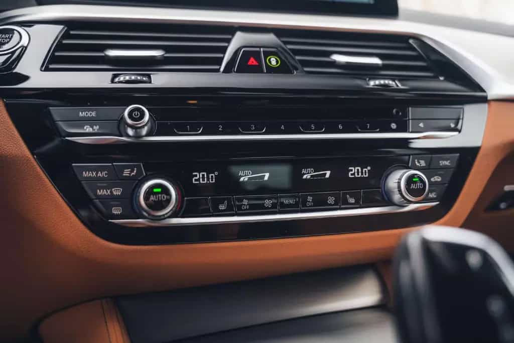 ALPINA D5 G31 D5 S Touring / Harman Kardon / Lichte Vra 09/2022-photo-18