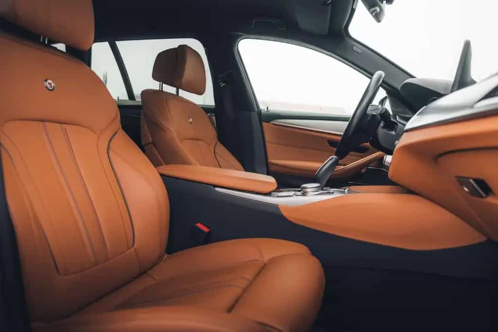 ALPINA D5 G31 D5 S Touring / Harman Kardon / Lichte Vra 09/2022-photo-23