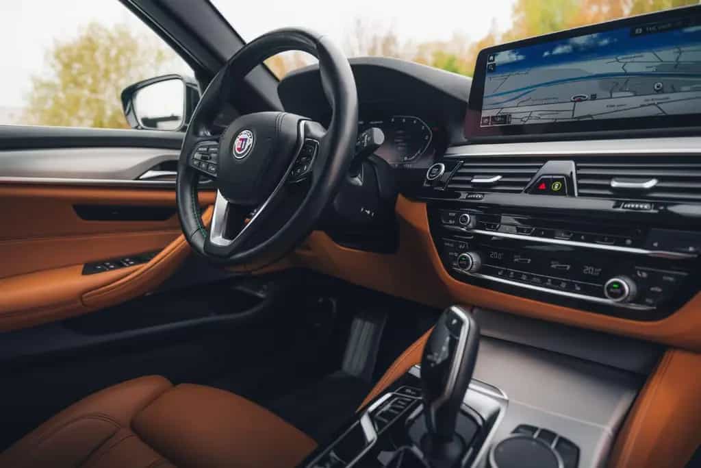 ALPINA D5 G31 D5 S Touring / Harman Kardon / Lichte Vra 09/2022-photo-25