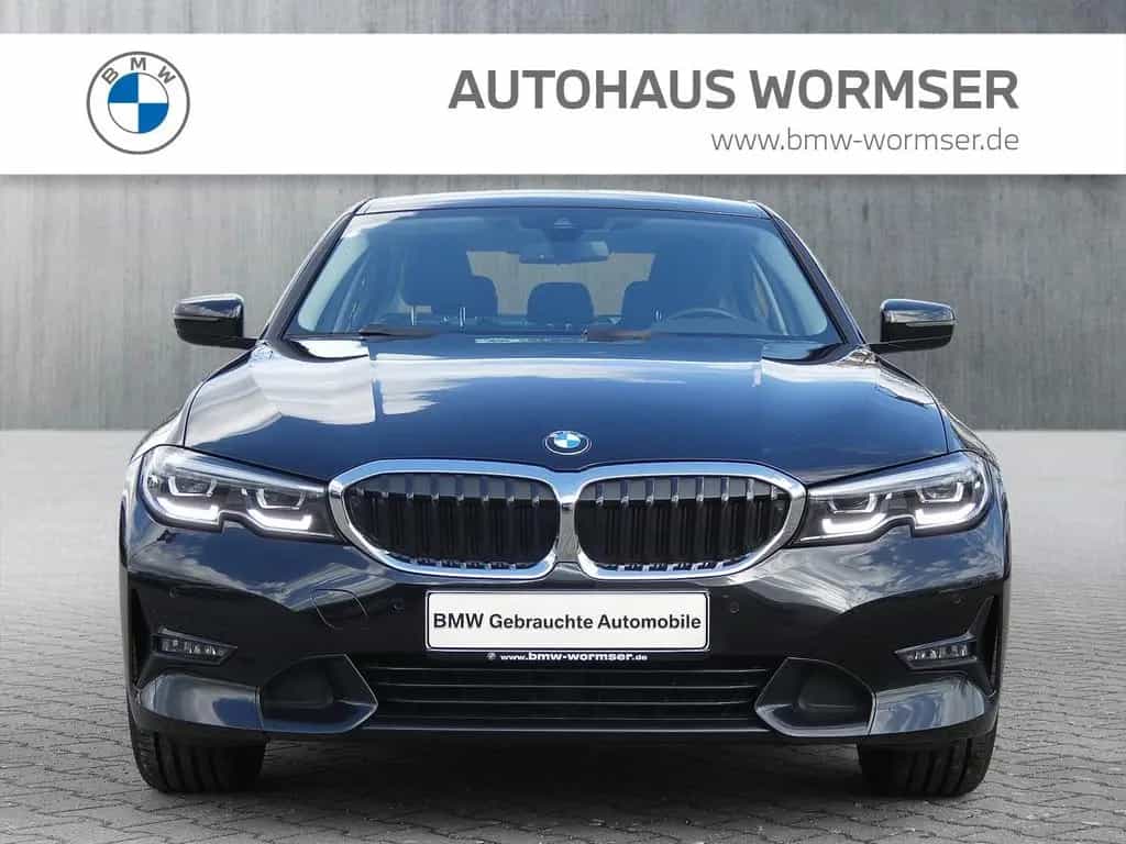 BMW 3 Series 320i xDrive Limousine Sport Line HiFi DAB LED 06/2021-photo-1