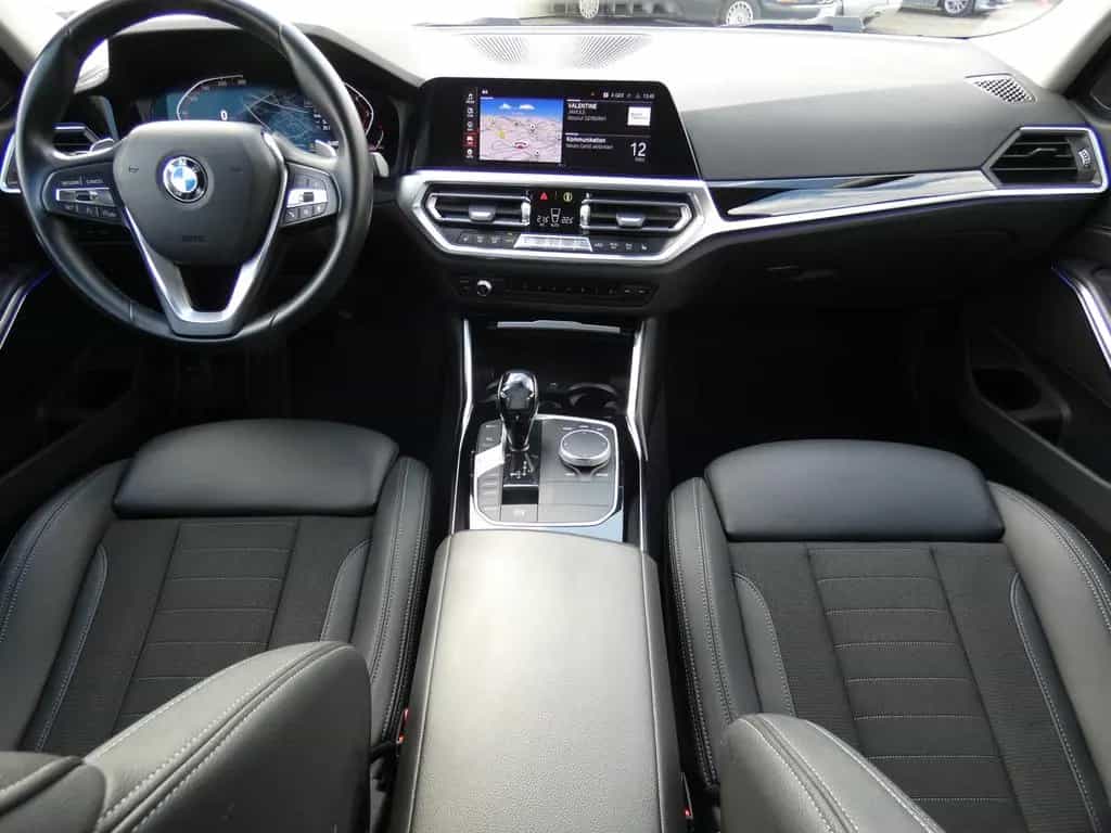 BMW 3 Series 320i xDrive Limousine Sport Line HiFi DAB LED 06/2021-photo-20