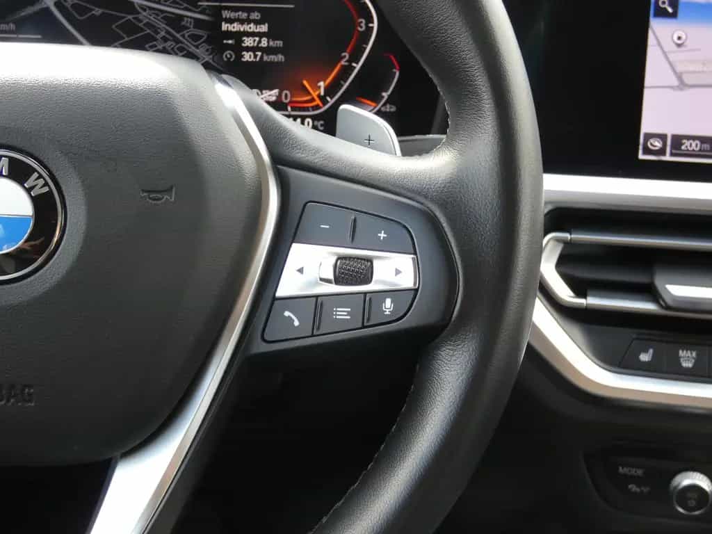 BMW 3 Series 320i xDrive Limousine Sport Line HiFi DAB LED 06/2021-photo-27