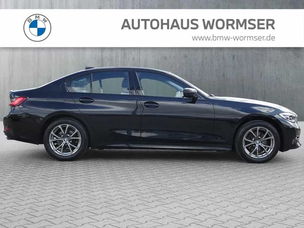 BMW 3 Series 320i xDrive Limousine Sport Line HiFi DAB LED 06/2021-photo-7