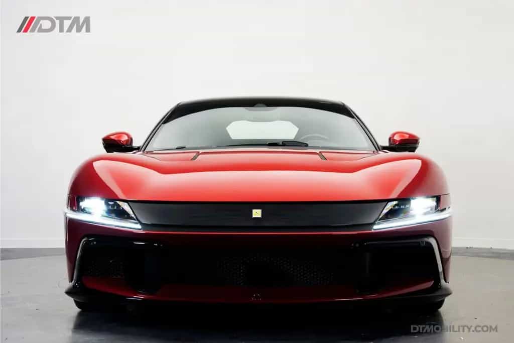 Ferrari 12 Cilindri 6.5 V12 Rosso 09/2025-photo-3