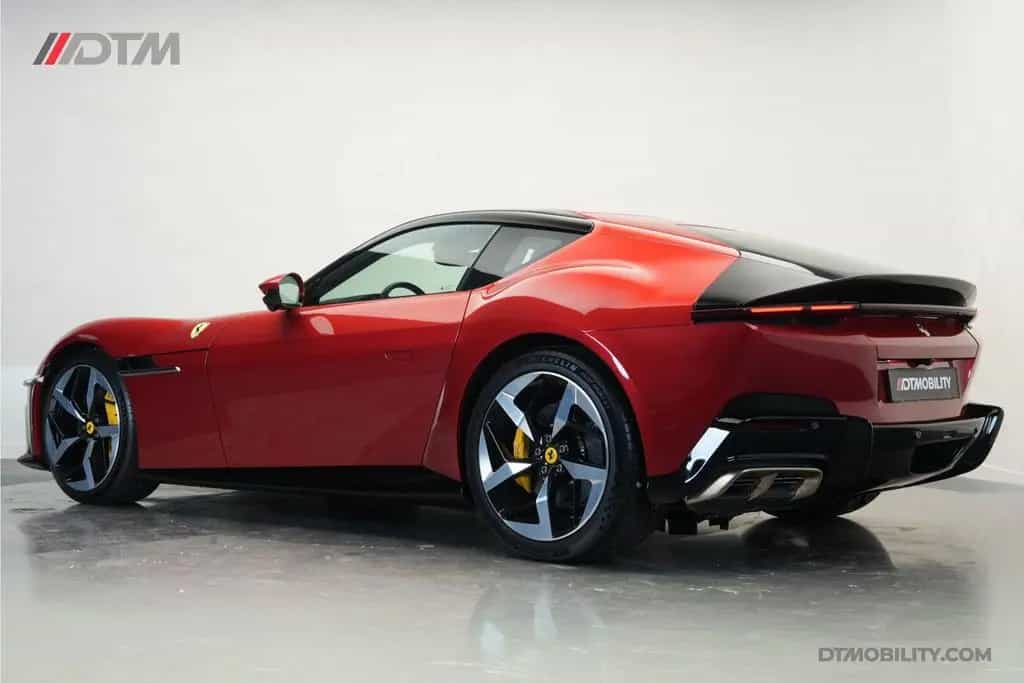 Ferrari 12 Cilindri 6.5 V12 Rosso 09/2025-photo-36