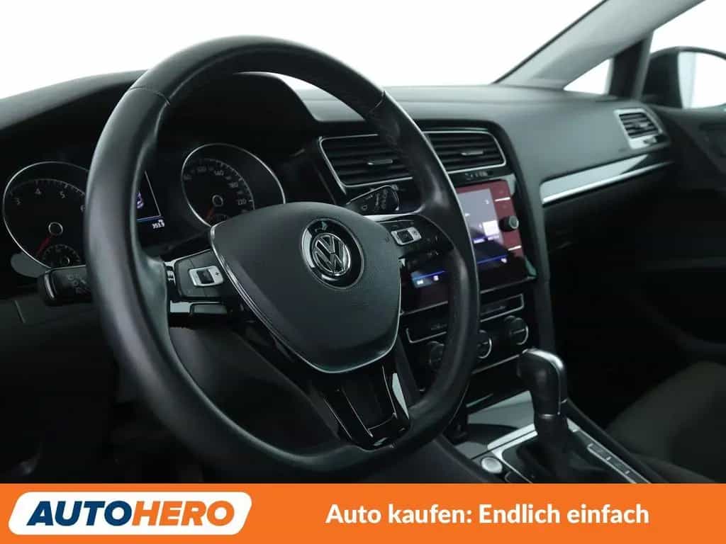Volkswagen Golf VII 1.5 TSI ACT Highline BM Aut.*LED*ACC* 06/2017-photo-10