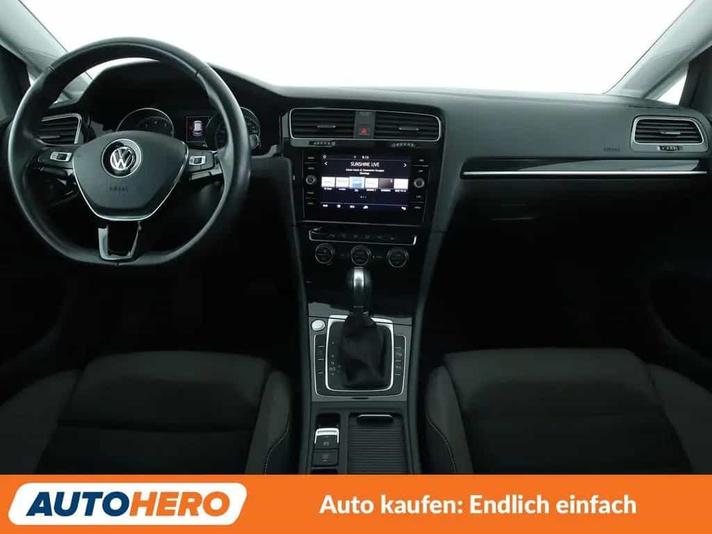 Volkswagen Golf VII 1.5 TSI ACT Highline BM Aut.*LED*ACC* 06/2017-photo-11