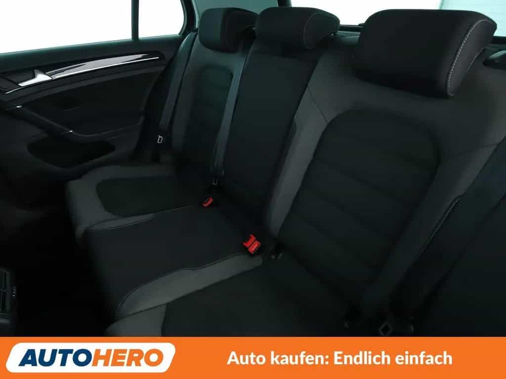 Volkswagen Golf VII 1.5 TSI ACT Highline BM Aut.*LED*ACC* 06/2017-photo-13