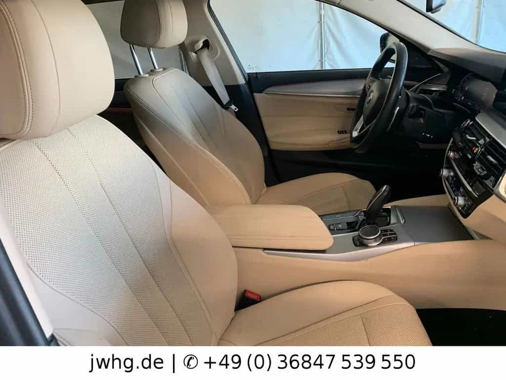 BMW 5 Series 530 Touring xD|Laser|DrivProf|LiveCockpProf|Pano 12/2021-photo-2