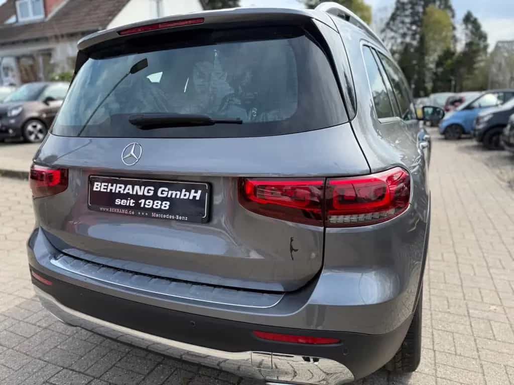 Mercedes-Benz GLB 200 *KAMERA*LED*AHK*NAVI*1.HAND* 10/2020-photo-11