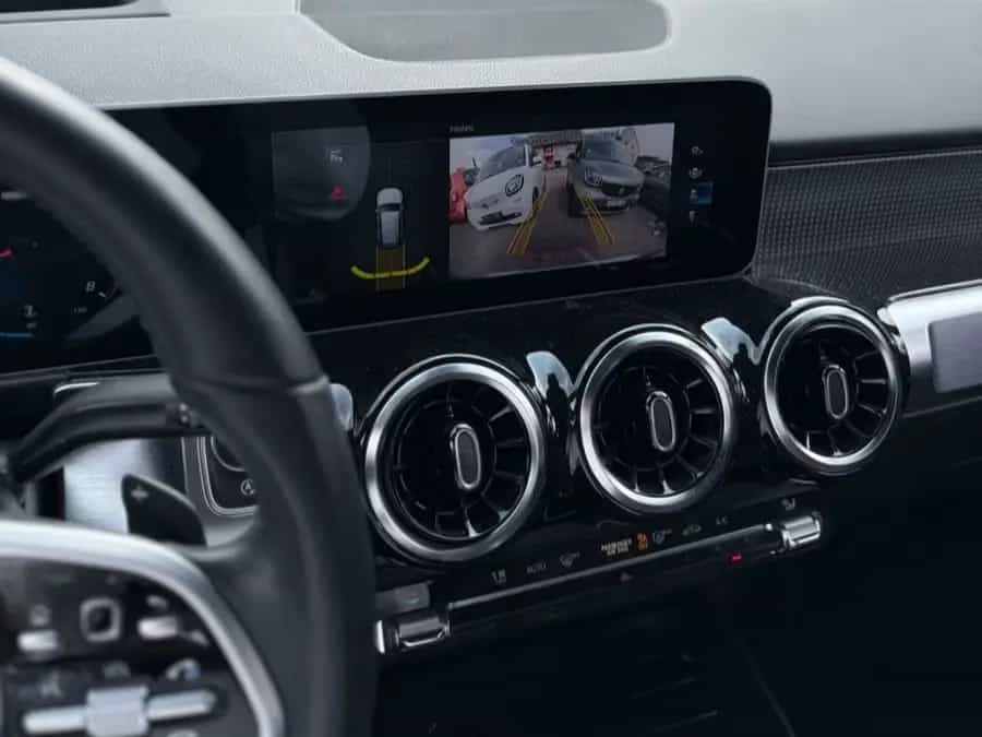 Mercedes-Benz GLB 200 *KAMERA*LED*AHK*NAVI*1.HAND* 10/2020-photo-19