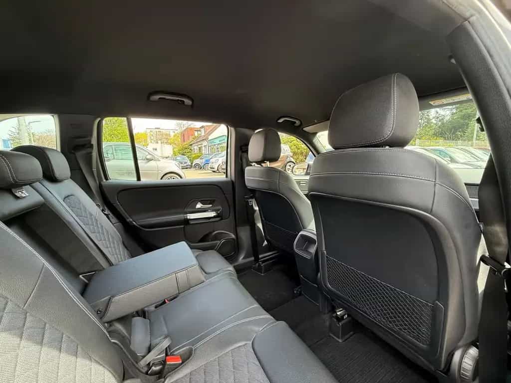 Mercedes-Benz GLB 200 *KAMERA*LED*AHK*NAVI*1.HAND* 10/2020-photo-34